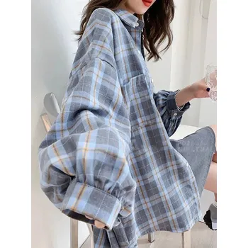 Dámská košile Dámská oversize košile se vzorem Barva: Modrá, Velikost: XL