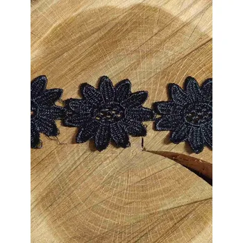 Krajka Vzdušná krajka šíře 47 mm květy barva černá