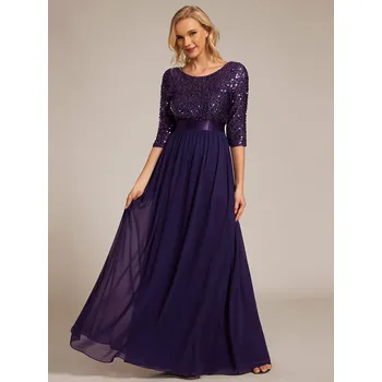 Dámské šaty Společenské šaty s kulatým výstřihem a třpytivým topem Barva: Fialová, Velikost: M