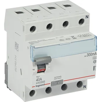 Proudový chránič TX3 CHRÁN. 4P 40A 300MA A *411785 Legrand
