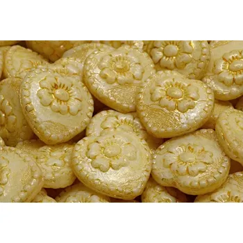 Korálek Korálky Srdíčka s růží č.2379 (17x17mm)