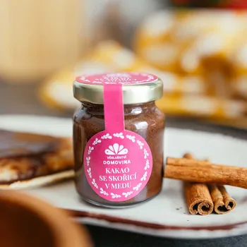 Včelařství Domovina Kakao se skořicí v medu Hmotnost: 75 g