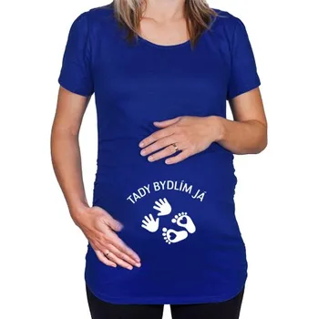 Modré těhotenské tričko s nápisem Tady bydlím já