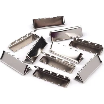 Kovová koncovka na plochou šňůru šíře 30 mm