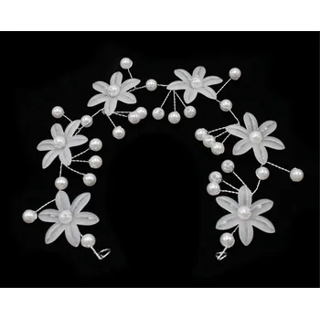 Ozdoba do vlasů Ozdoba s bílými květy a perličkami