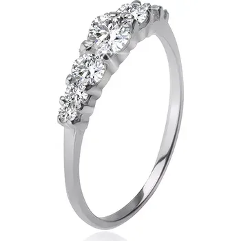 Prsten Stříbrný prsten 925, větší a menší čiré zirkony v kotlících - Velikost: 56