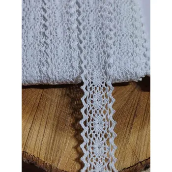 Krajka Krajka / vsadka paličkovaná šíře 23 mm bílá