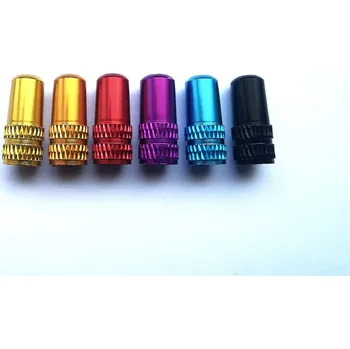 Plášť na kolo iiSuper čepička ventilku V2, různé barvy Červená