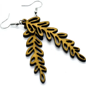 Náušnice Dřevěné náušnice lístky světlý ořech