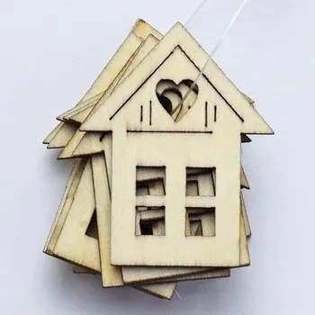Překližka Domeček se srdíčkem