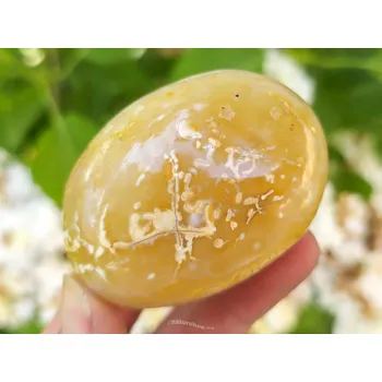 Přírodní kámen Karneol lesklý kámen z Madagaskaru 140g