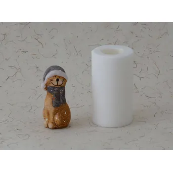 Silikonová forma - Kočička s čepicí 32 x 35 x 72 mm