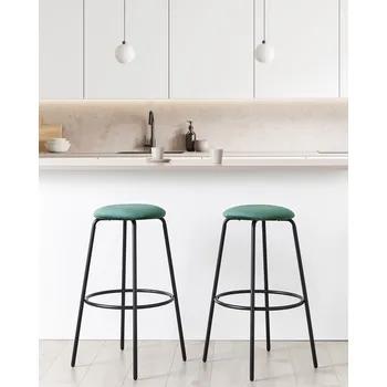 Sada 2 barových židlí smaragdově zelené kulaté sametové sedadlo bez opěradla černé ocelové nohy moderní design jídelna Beliani
