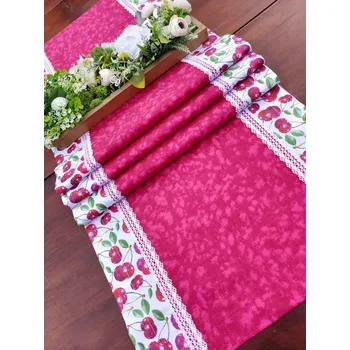 ubrus Běhoun - malinový mramor lemovaný třešinkami