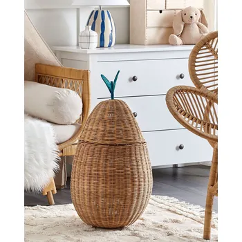 Proutěný košík Hruška z přírodního ratanu tkaná na hračky doplněk do dětského pokoje Beliani