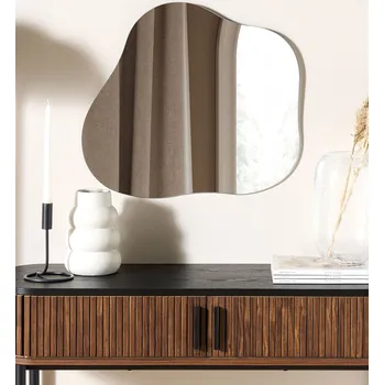 Zrcadlo Závěsné zrcadlo stříbrné skleněné 50 x 55 cm oválné dekorativní na zeď moderní styl doplněk Beliani