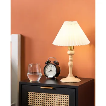 Lampička Stolní lampa světlé dubové dřevo bavlněné bílé stínítko 38 cm lampa na noční stolek retro elegantní Beliani