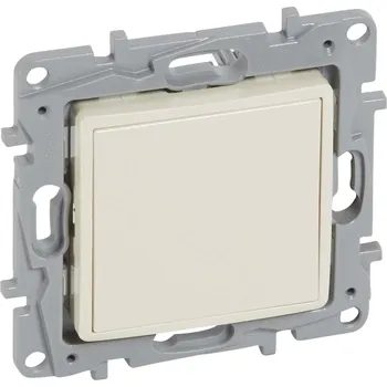 Stykač LEGRAND Záslepka NILOÉ 665295 s adaptérem béžová 665295