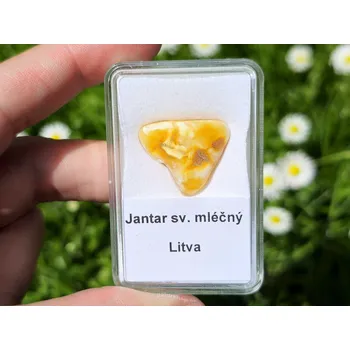 Přírodní kámen Jantar světle mléčný (Litva) 1,9g
