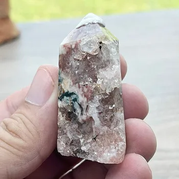 Ametyst růžový špice - obelisk 25 cca 5,4 x 3,8 x 2,2 cm, 56 g