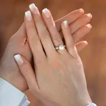 Lillian Vassago Prsten s perlou, bílé zlato LLV22-GR075 Velikost prstenu: 51