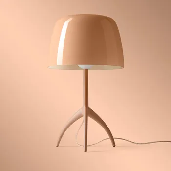 Lampička Foscarini LED stolní lampa Lumiere Nuances, 35 cm, růžová, stmívatelné. - Výška stínidla na lampu 14 cm, délka přívodního kabelu 190 cm pudr 1 x 6,5 W LED - Doprava zdarma