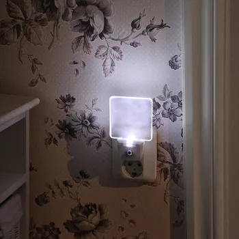 Osvětlení STAR TRADING Noční světlo LED 357-11 do zásuvky bílá, průhledná LED celkem 0,5 W