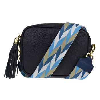 Kabelka NovaKabelka.cz Kožená italská crossbody kabelka Bala Blu Scura s přídavným popruhem VI