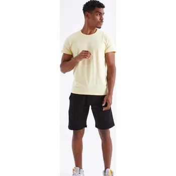 Pánské kraťasy Pohodlné kraťasy s potiskem TOMMY LIFE černé, VELIKOST M