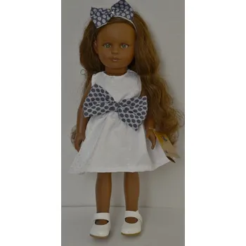 Panenka Realistická snědá panenka Nina v bílých šatech - dlouhé kaštanové vlasy od firmy Lamagik ze Španělska (španělská panenka - 42 cm)