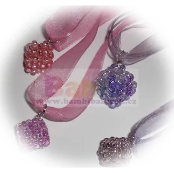 Náhrdelník Náhrdelník s přívěskem - kostička malá růžová - 1,5×1,5cm