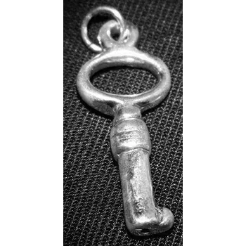 Přívěsek Trojrozměrný stříbrný klíček - přívěsek
