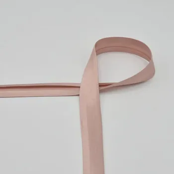 Saténový lemovací proužek, zažehlený, pudrový, 20mm