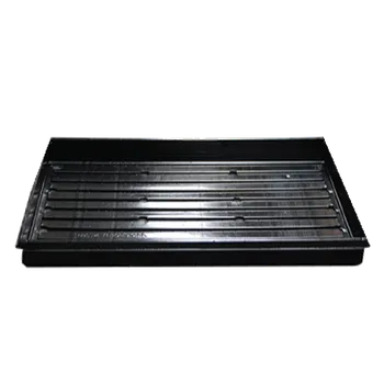 Fertraso Pěstební plastový tác Microgreens Tray 31x51x4 cm - s velkými kulatými otvory