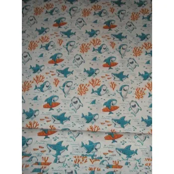 LÁTKA žralok na bílé