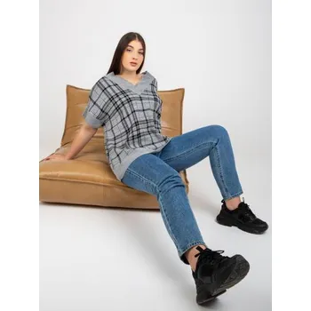 Dámská vesta Dámská vesta plus size s výstřihem do V BENYCE šedá