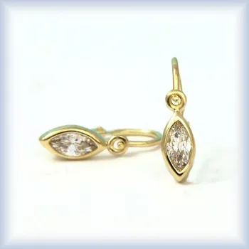 Náušnice žluté zlato