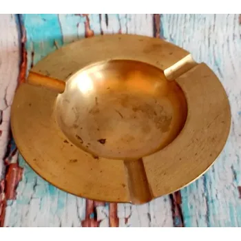 Popelník Mosazný popelník hladký 14cm