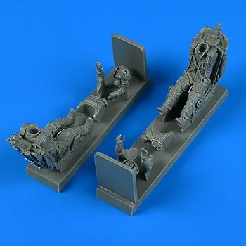 Plastikový model Aerobonus 1/32 Soviet Pilot&Trainer Pil.w/ ej.seat MiG-21 UM