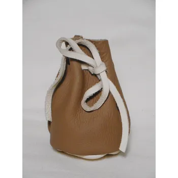 Měšec č.3 Barva: Hnědá+Bílá