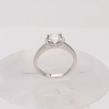 Prsten Stříbrný prsten s kamenem