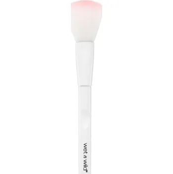 Kosmetický štětec Wet n Wild Essential Blush Brush štětec na tvářenku 1 ks
