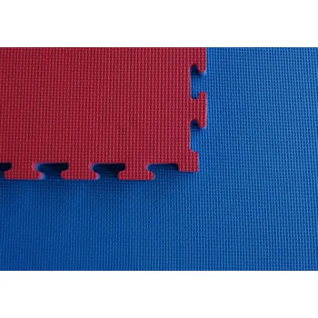 podložka na cvičení 2Msport.cz Tatami puzzle 1x1m 2cm červeno-modré 120kg/m3