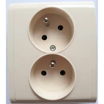 vypínač Tesla Stropkov, a.s. TESLA Praktik ZÁSUVKA DVOJITÁ POOTOČENÁ slonová kost