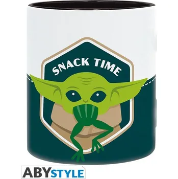 Star Wars MANDALORIAN - Baby Yoda Snack Time, Keramický hrnek 320 ml