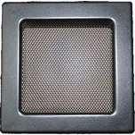 Lakovaná krbová mřížka s rámečkem a síťovinou 170x170 grafit