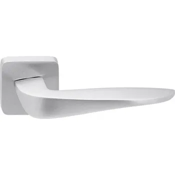 Dveřní kování Frascio Rozetová klika ARIA HR / Chrom matný Rozeta na obyčejný klíč /BB/