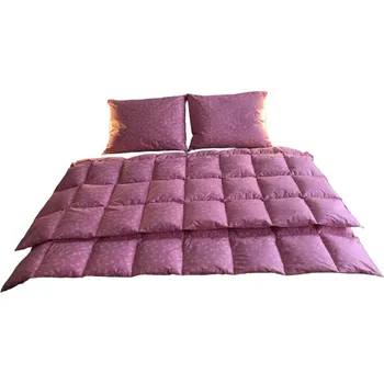 přikrývka Lina Souprava 220x200 cm,2xpolštář 70x90cm RŮŽOVÁ S BÍLÝMI PEŘÍČKY Obsah prachového peří: 10% prachového peří, zbytek obsahuje kvalitní husí drané peří