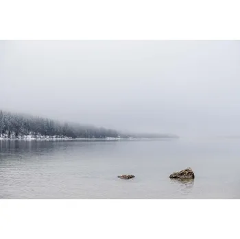 Fototapeta DIMEX | Vliesová fototapeta Skály a mlhavý den MS-5-1955 | 375 x 250 cm| bílá, šedá + Vliesová fototapeta na stěnu DIMEX Skály a mlhavý den MS51955 v rozměru 375 x 250 cm + lepidlo zdarma
