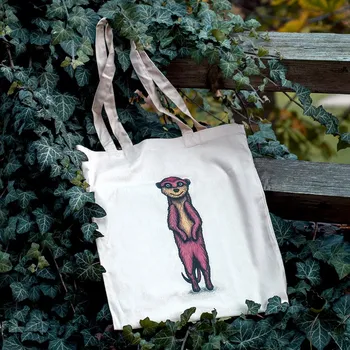 Nákupní taška Bavlněná taška, potištěna originální kresbou od Alči, Surikata